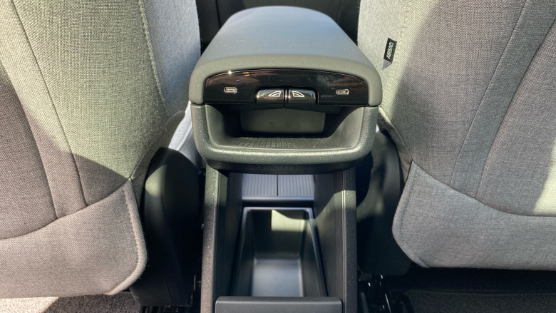 Volvo EX30 200kW SM Extended Range Ultra 69kWh 5dr Auto Electric Estate